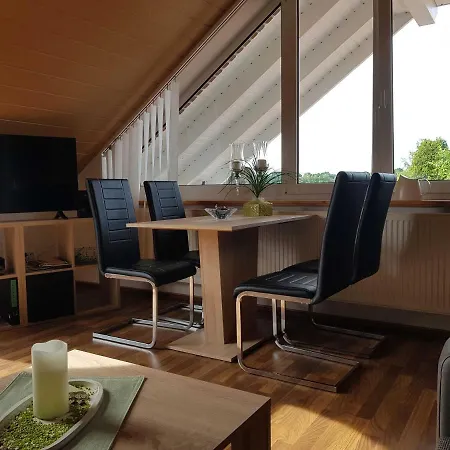 Hahn, 95129 * Rhauderfehn