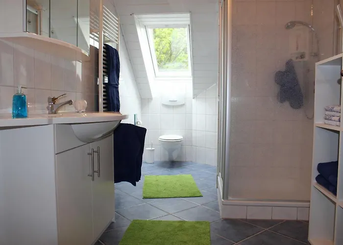 Hahn, 95129 * Rhauderfehn