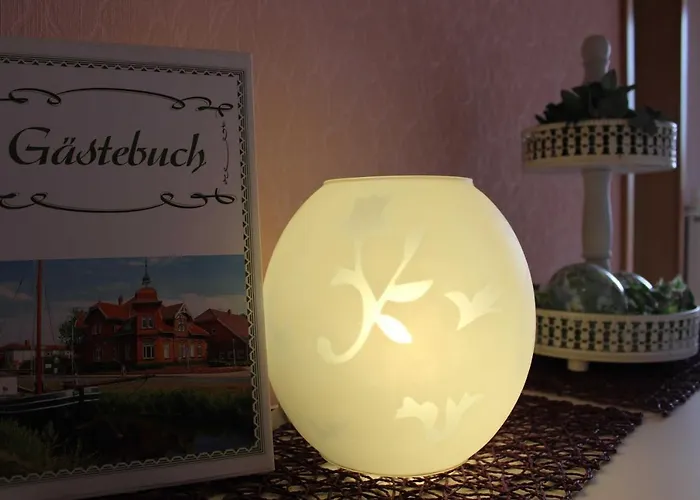 Hahn, 95129 Rhauderfehn